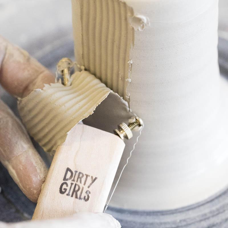 DIRTY GIRLS SLING SHOT TOOL-WIGGLE WIRE